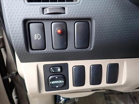 Used 2006 Toyota Tacoma 4x4 Access Cab V6 image 14