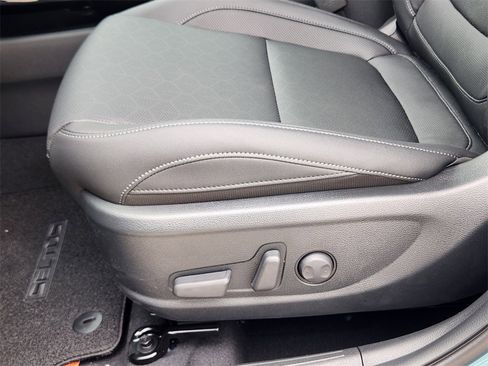 New 2026 Kia Seltos EX image 16