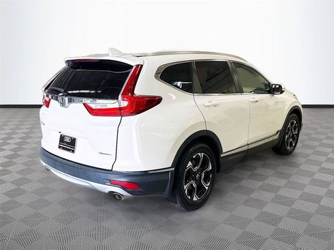 Used 2018 Honda CR-V Touring image 6