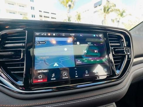 Used 2025 Dodge Durango SRT Hellcat image 63