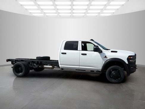 New 2026 RAM 5500 Tradesman image 2
