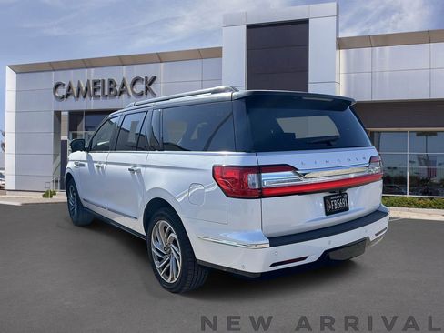 Used 2019 Lincoln Navigator L Reserve AWD/4WD image 10