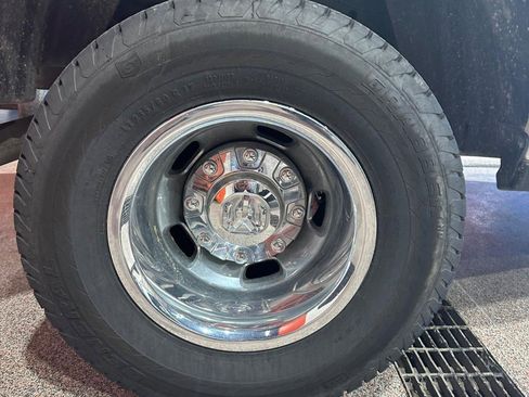Used 2023 RAM 3500 Big Horn w/ Level 1 Equipment Group AWD/4WD image 13