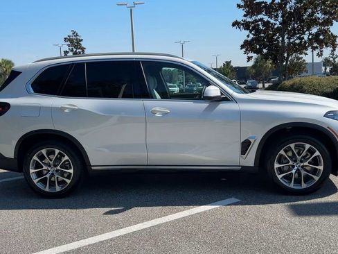 New 2026 BMW X5 sDrive40i w/ Premium Package image 9