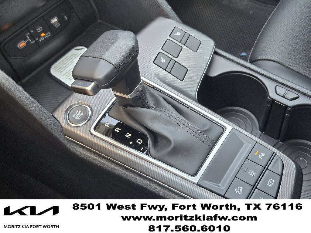 New 2026 Kia Sportage EX w/ EX Panorama Roof Package FWD image 17
