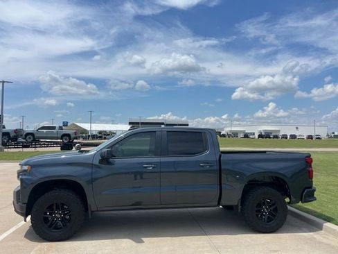 Used 2020 Chevrolet Silverado 1500 RST w/ Texas Edition RWD image 3