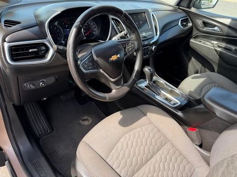 Used 2019 Chevrolet Equinox LT FWD image 20