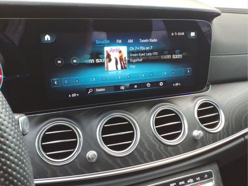 Certified 2022 Mercedes-Benz E 53 AMG 4MATIC Sedan image 18