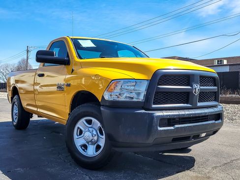 Used 2015 RAM 2500 ST RWD image 1