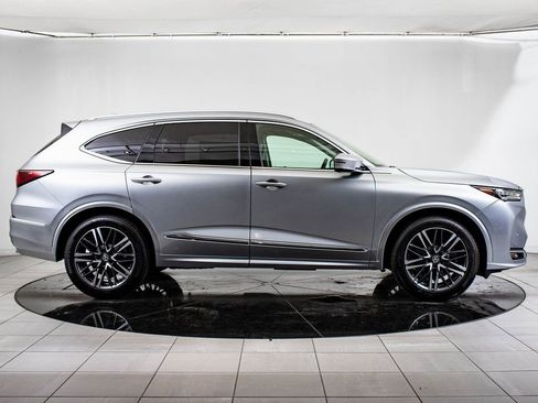 Used 2026 Acura MDX SH-AWD w/ Advance Package image 6