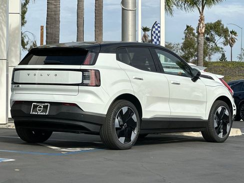 New 2026 Volvo EX30 Plus w/ Climate Package AWD/4WD image 5