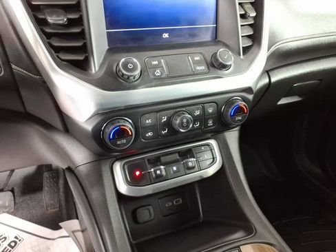 Used 2020 GMC Acadia SLE w/ Driver Convenience Package image 20