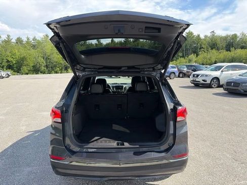 Used 2023 Chevrolet Equinox RS AWD/4WD image 6