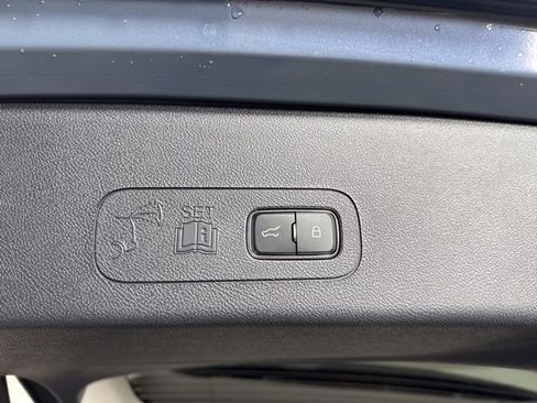 New 2026 Lincoln Aviator 2WD image 28