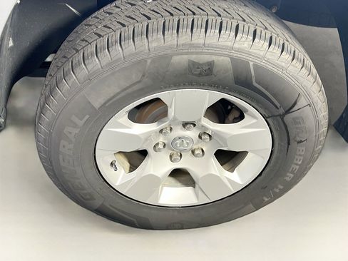 Used 2022 RAM 1500 Big Horn image 27