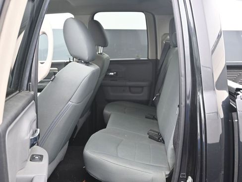 Used 2018 RAM 1500 Classic SLT AWD/4WD image 20