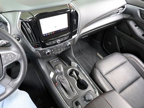 Used 2021 Chevrolet Traverse Premier w/ Redline Edition image 50