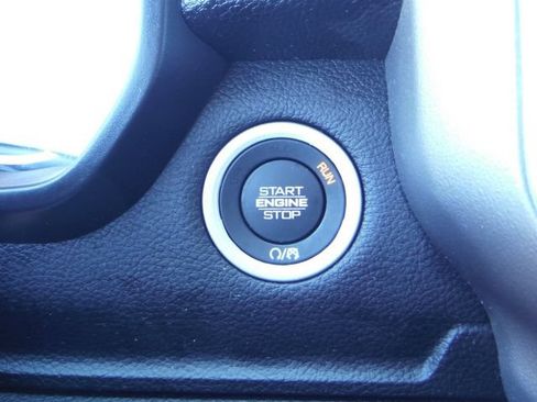 Used 2023 RAM 1500 Big Horn AWD/4WD image 35