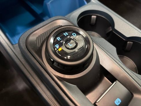 New 2025 Ford Maverick XLT image 26