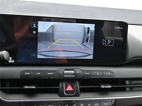 Used 2025 Kia K4 LXS image 18