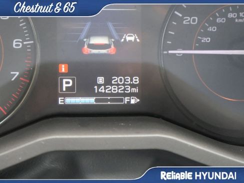 Used 2019 Subaru Crosstrek 2.0i w/ Eyesight System image 30