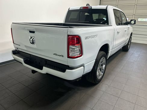 Used 2022 RAM 1500 Big Horn AWD/4WD image 3