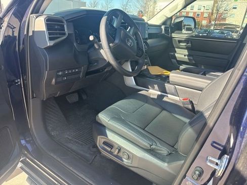 Used 2024 Toyota Tundra SR5 w/ SR5 Premium Package image 8
