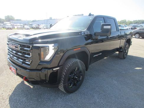 New 2026 GMC Sierra 2500 AT4 AWD/4WD image 10
