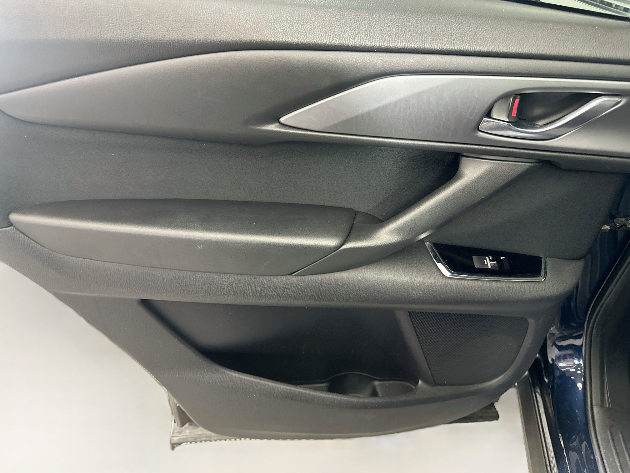 Used 2020 MAZDA CX-9 Sport FWD image 25