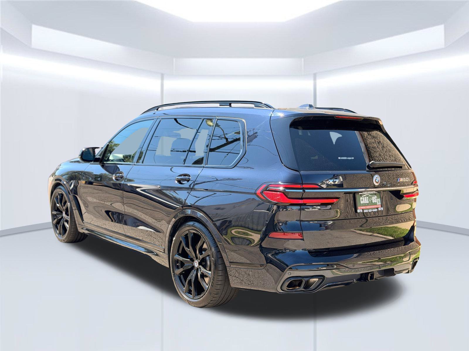 Used 2023 BMW X7 M60i w/ Executive Package AWD/4WD image 10