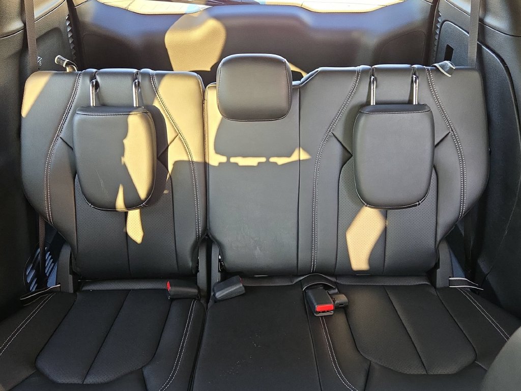 New 2026 Chrysler Pacifica Select FWD image 23