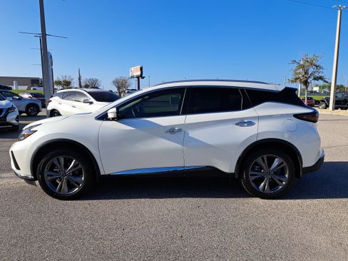 Certified 2024 Nissan Murano Platinum w/ Cargo Package FWD image 8