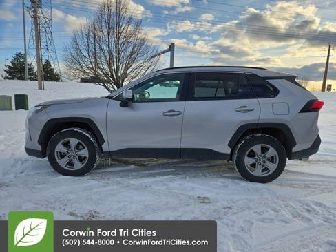 Used 2023 Toyota RAV4 XLE image 8
