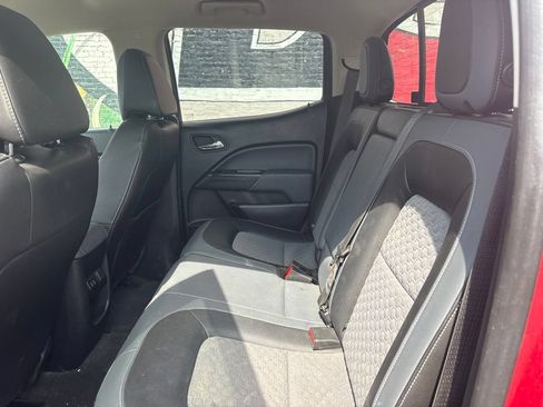 Used 2018 Chevrolet Colorado Z71 AWD/4WD image 25