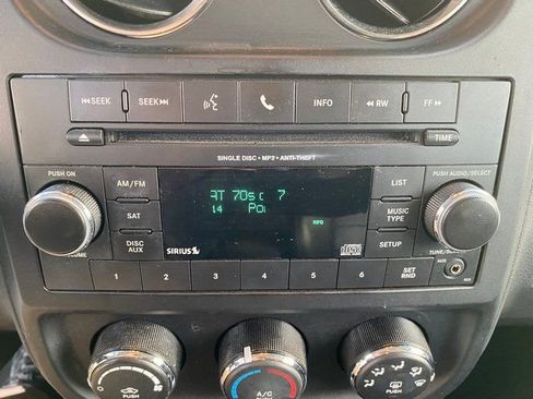 Used 2017 Jeep Patriot High Altitude image 12