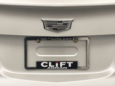 Used 2021 Cadillac XT4 Sport w/ Sun And Sound Package AWD/4WD image 27