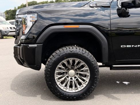 Used 2024 GMC Sierra 2500 Denali Ultimate w/ Max Trailering Package AWD/4WD image 18