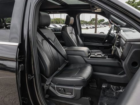 Used 2023 Ford Expedition Max Platinum AWD/4WD image 46