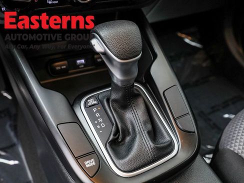 Used 2025 Kia Soul LX w/ LX Technology Package image 13