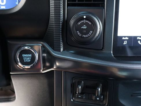 Used 2025 Ford F150 Raptor AWD/4WD image 35