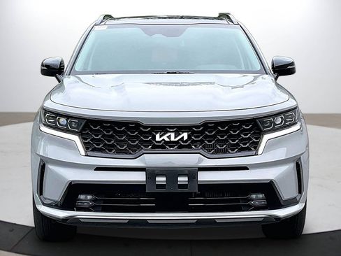 Used 2023 Kia Sorento SX AWD/4WD image 3