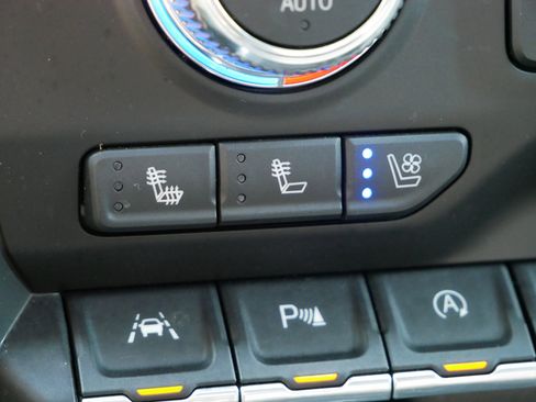 Used 2019 GMC Sierra 1500 Denali w/ Denali Ultimate Package image 28