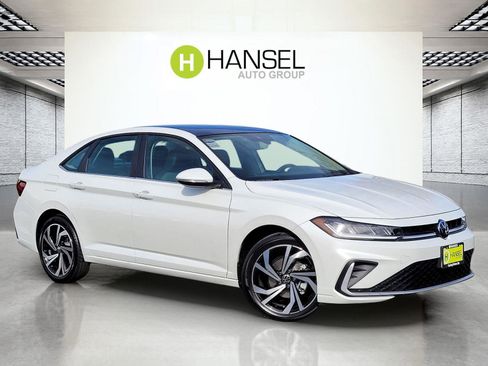 New 2026 Volkswagen Jetta SEL FWD image 1