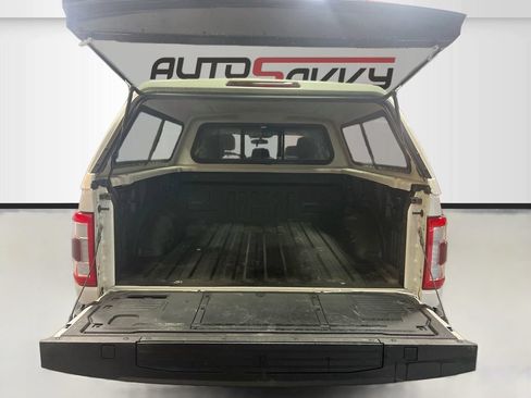 Used 2023 Ford F150 Lariat w/ Equipment Group 502A High AWD/4WD image 27