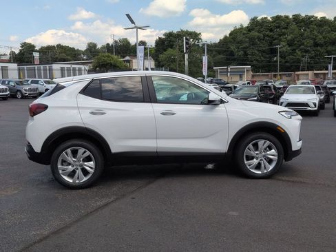 New 2026 Buick Encore GX Preferred w/ Comfort Package AWD/4WD image 4