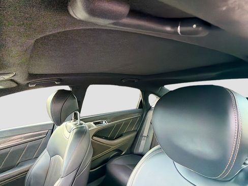 Used 2019 Genesis G80 3.3T Sport RWD image 27
