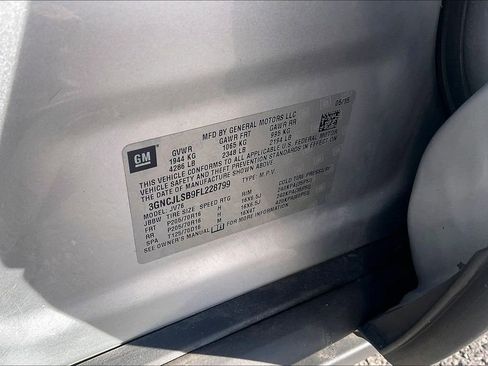 Used 2015 Chevrolet Trax LT w/ LT Sun and Sound Package image 21