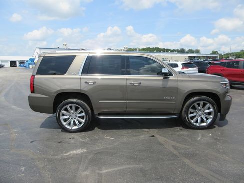 Used 2016 Chevrolet Tahoe LTZ AWD/4WD image 6