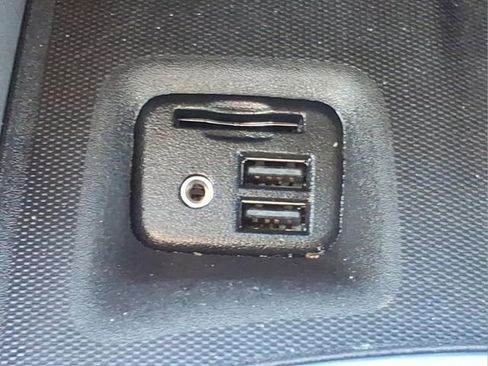 Used 2020 Buick Enclave Essence FWD image 22