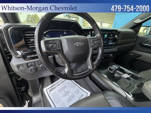 Used 2022 Chevrolet Silverado 1500 ZR2 w/ Technology Package image 11